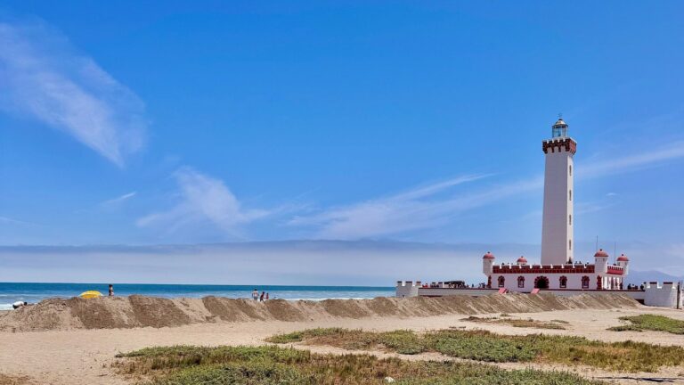 Faro La Serena, bienvenida corredora de propiedades